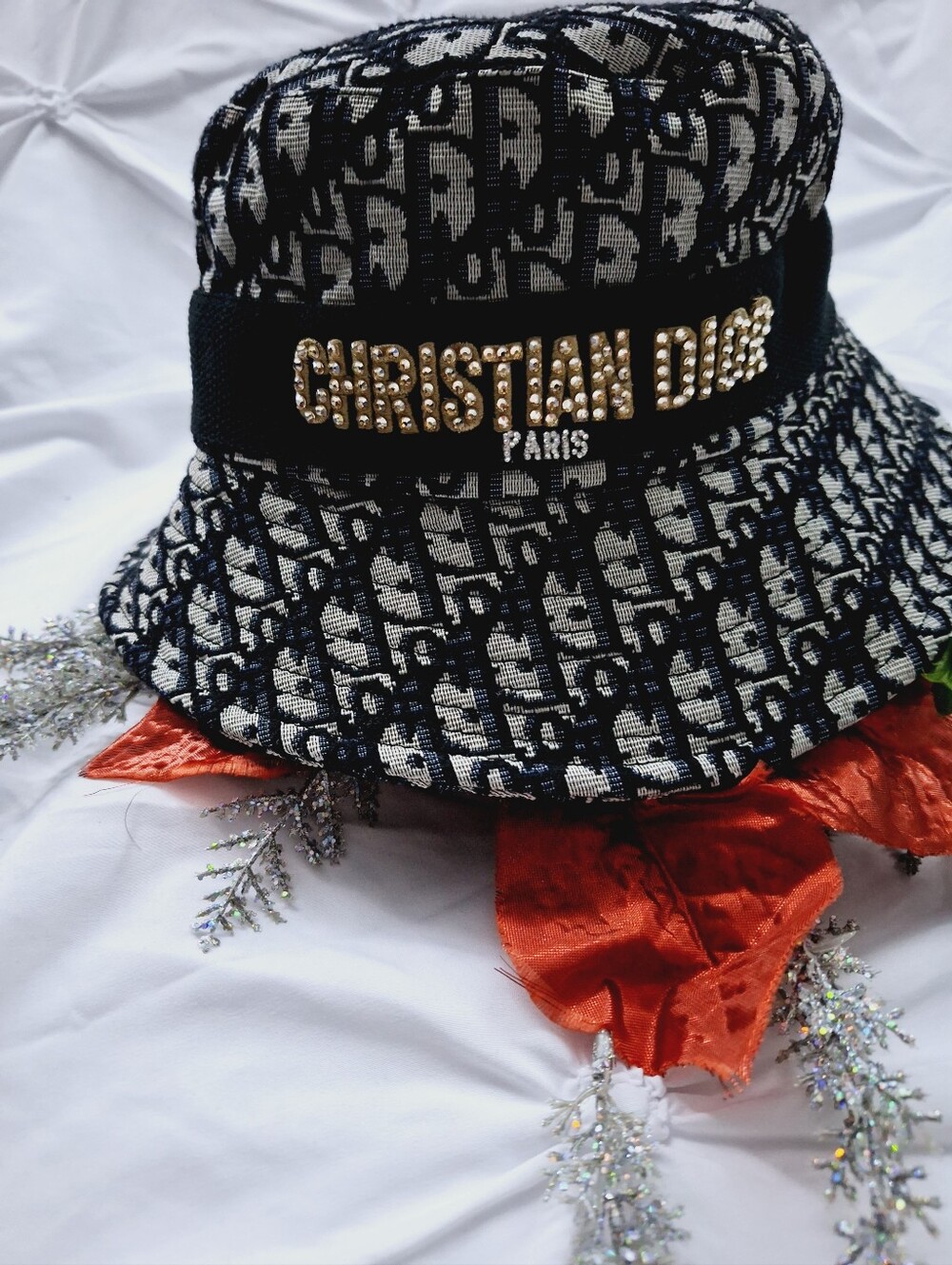 CHRISTIAN DIOR BUCKET OF CRYSTALS - NWT